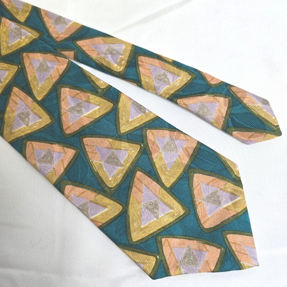 Gitman Bros Kenson Classics Handmade Neck Tie Pure Silk USA Triangle Pattern‎